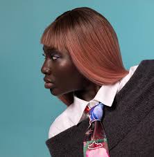 MOEVIR Magazine October Issue 2023 Linen shades Photographer: Gergo Maklari  @gergomaklari Makeup Artist: Fábián Dóra @dora.fabian.makeup Model:  Annamaria Nagy @_nagyannamaria