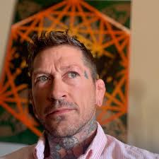 Amazon.com: Chris Ahlers: books, biography, latest update