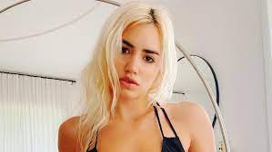 Con fanáticos en el mundo entero, la cantante se posiciona entre las preferidas del la lista enumera a los músicos más consagrados a nivel popular, de las principales redes sociales como instagram, o facebook. El Cambio De Look De Lali Esposito Que Enamora A Todo Instagram Mira