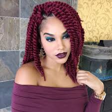 With only a little makeup, you can either enhance your bone structure, or simply play around with the softness of your a person with a round face will typically have generous cheeks, a rounded chin, and overall subdued features. 47 Beautiful Crochet Braid Hairstyle You Never Thought Of Before
