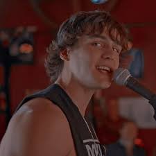 Luke from julie and the phantoms. Luke Julie And The Phantoms Julie And The Phantoms Luke Julie And The Phantoms Luke Patterson