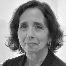 Patricia Bourne's Instagram, Twitter & Facebook