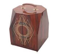 Luxury Popular Wooden Wine/Whiskey/Brandy Packaging Case Wooden Whiskey Set  Box Storage Gift Box