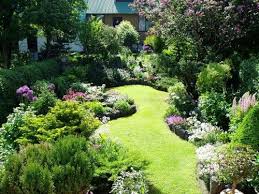 Small Rectangular Garden Design Pictures Small Backyard Gardens Garden Design Pictures Small Backyard Landscaping