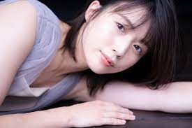 テレ朝・田中萌アナ、グラビア初挑戦 幼少期＆チアリーダー時代…お宝写真も一挙公開 - モデルプレス