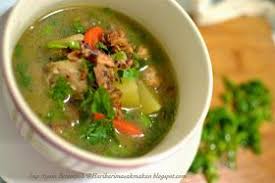 Ianya amat digemari dan biasanya dimakan diwaktu makan malam. Resepi Sup Ayam Pekat