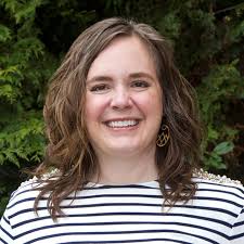 Laura Schley's Instagram, Twitter & Facebook