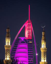 The city is one of the ten most popular tourist destinations in the world. Jikw0687fexkjm