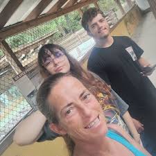 What do parents think of the middle school in LaBelle?