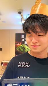 我们的小帅哥嘉泽生日🎂庆祝了好几遍🎉😆