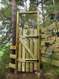 Portillon En Bois Lame Terrasse Decoration Jardin Bois
