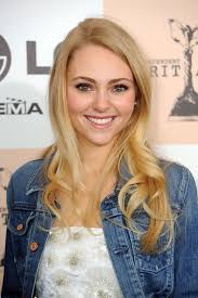 This spring, she portrayed the flashback version of reese witherspoon's elena richardson character in little fires. Pin On Anna Sophia Robb
