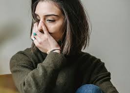 Woman Furious After Internet Turns The Tables On Her And Says She's  Financially Controlling Her BF