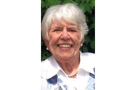 Lucille Hoyt Obituary (1925