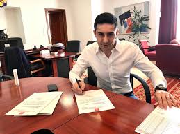 Claudiu manda is a romanian politician currently serving as a member of the european parliament for the social democratic party. Claudiu Manda Home Facebook