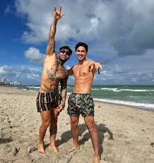 Sian Chiong (Actor  Cantante, Cubano) - Página 8 - Xtasis : Un Foro de  Hombres... para Hombres