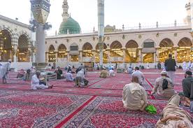 Awalnya azie pun tak perasan sebab senyap dan tiada bunyi langsung. Solat Subuh Lewat 45 Minit Di Masjid Nabawi Pengarah Dipecat Ummahtoday
