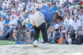 Vor rund 6'500 zuschauern gewinnt christian stucki die austragung 2012. Brunigschwinget 2018