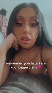 Julie Bilotta's Instagram, Twitter & Facebook