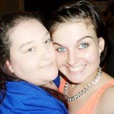 Nicole Henton's Instagram, Twitter & Facebook