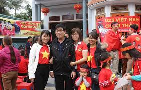 Trước anh trường có một chị gái cùng chồng cũng đang công tác trong quân đội. Bá»' Ä'á»™i TrÆ°á»Ÿng LÆ°Æ¡ng Xuan TrÆ°á»ng U23 Viá»‡t Nam Ä'a Vo Ä'á»‹ch Trong Long NgÆ°á»i Ham Má»™ Tin Tá»©c