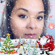 Es muy cariñoso!” #Belinda asistió a un evento para celebrar el Día  Internacional del Gato pero el felino anfitrión no la quiso soltar causando  un tierno momento entre los asistentes. 😻😸 #DPMAlMomento