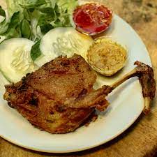 Berikut ini resep mudah membuat sambal lalapan yang praktis dan nikmat. Resep Sambal Lalapan Bebek Goreng Resep Sambal Lalapan Bebek Goreng Bebek Goreng Sambel Goreng Bebek Dalam Minyak Yang Sudah Dipanaskan Di Atas Api Besar Sampai Matang