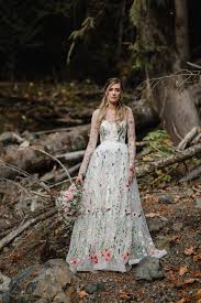 Flower Wedding Dress In White Floral Wedding Dress With Etsy In 2021 Embroidered Wedding Dress Floral Wedding Dress Wedding Dresses With Flowers