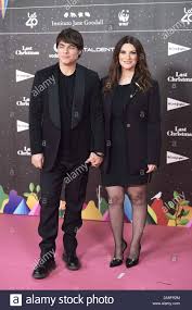 Paolo carta è stato sposato con rebecca galli, dalla quale ha avuto tre figli: Laura Pausini And Paolo Stockfotos Und Bilder Kaufen Alamy