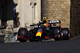 F12020 com 4 mercedes na frente. Gp Do Azerbaijao Red Bull Domina Treinos Perez E O Mais Rapido