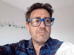 Jorge Hirsch, especialista en neurociencias: “Si en el hogar no se hace  nada, todo lo demás fracasa”