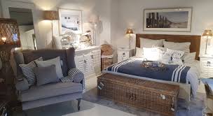 Strandhaus Look Rivieramaison In 2020 Maritime Einrichtung Hamptons Wohnstil Maritime Mobel