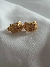 Popular anting anting of good quality and at affordable prices you can buy on aliexpress. Anting Emas 916 Women S Fashion Jewellery On Carousell