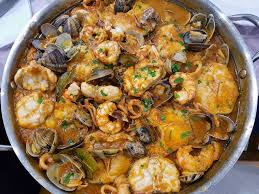 Receta paso a paso de este plato típico de la cocina costera. Zarzuela De Pescado Y Marisco Ok Cocina