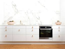 design white brass kitchen witte keuken keuken interieur keuken ontwerp