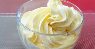 Cookie Geant Aux Pepites De Chocolat Bienmanger24h En 2020 Creme Au Beurre Facile Recette Creme Patissiere Recette Creme