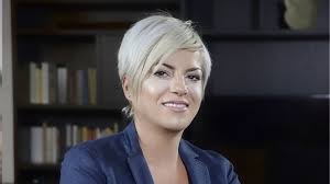 Ὀρθοί, ἀκούσωμεν τοῦ ἁγίου εὐαγγελίου. Sofia Nikolaoy Afhste Thn El As Na Kanei Th Doyleia Ths