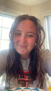 Kaitlyn Clements's Instagram, Twitter & Facebook