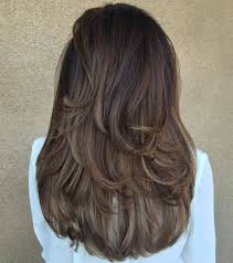 Thick wavy hair looks gorgeous when dyed in a dark natural shade. Ultimate Guide For Haircuts Hairstyles Tips For Wavy Hair