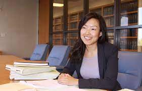 The average lawyer salary in the united states is $148,910 at last count, according to the bureau of labor statistics (bls). How Much Do Lawyers Make A Year Lawyer Salary