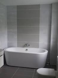 Salle de bain design gr. 30 Idees Incroyables De Salle De Bain Gris Et Blanc