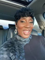 Headed to Miami, Florida to film 🎥 for BET What God is doing in my life is  blowing my mind. Humbled & blessed. Toki Broome- you slayed my hair. Your  work will