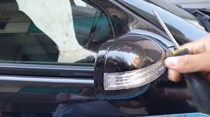 Come Smontare Specchietto Mercedes Classe C Dal 2000 Al 2007 Youtube