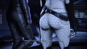 Mass Effect Legendary Edition mod puts butt shots back into the game -  Polygon