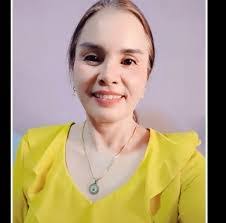 Carmen Hatton's Instagram, Twitter & Facebook