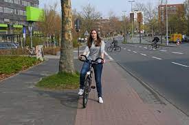 Check spelling or type a new query. Mehr Sicherheit Fur Radler Fh Munster