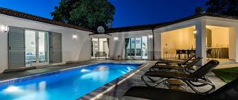 Komplett renoviert, fügt es sich perfekt in die ländliche idylle. Villa Nana Zu Mieten In Zentralistrien Lovely Istria