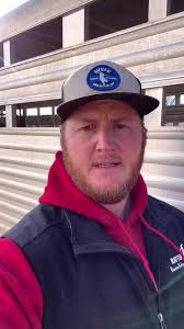 Cómo quitar adhesivos de un remolque de aluminio