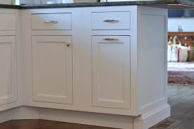White Kitchen Cabinet End Panel And Baseboard Kitchencabinetsendpanels Kitchen Cabinets End Panels White Cabinetry Kitchen Cabinets
