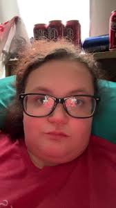 Ariane Swick's Instagram, Twitter & Facebook